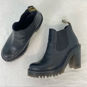 Hurston Leather Heeled Chelsea Boots in Black by Dr. Martens size 37 US 6